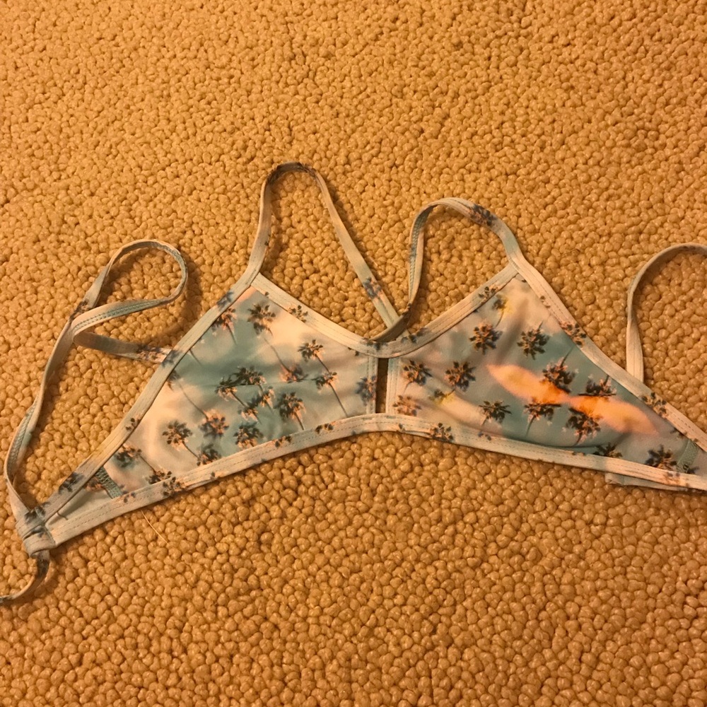 Jolyn tie back top